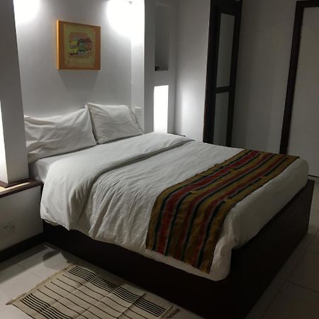 Laparadiseinn Accra Luaran gambar