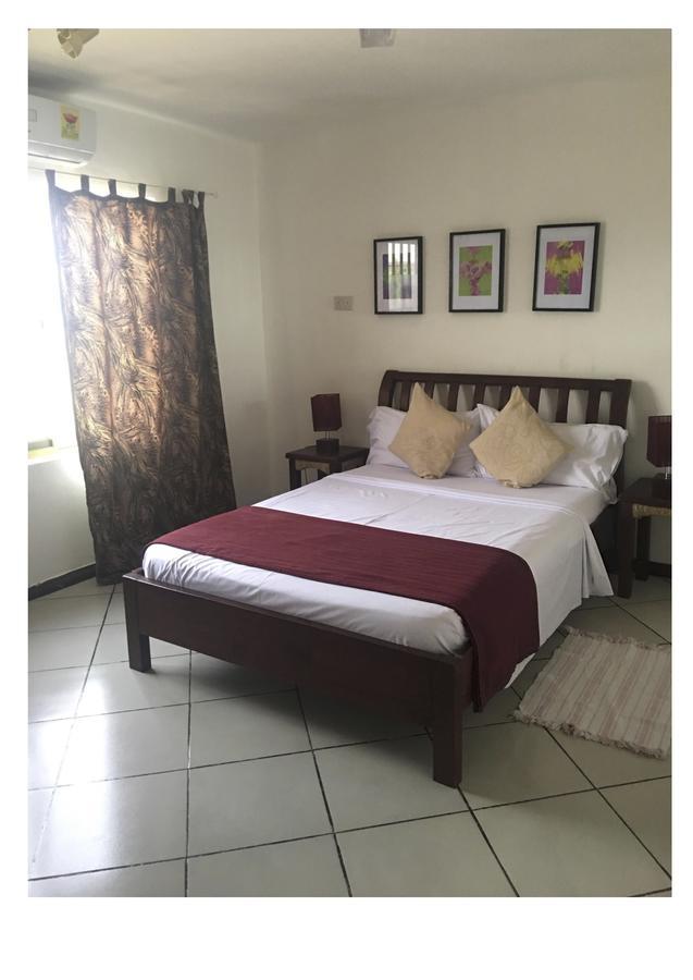 Laparadiseinn Accra Luaran gambar