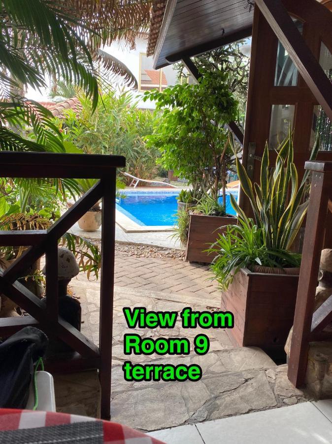 Laparadiseinn Accra Luaran gambar